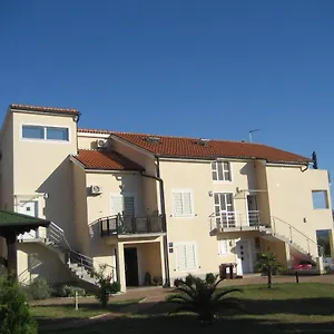 Apartament „drei Palmen“