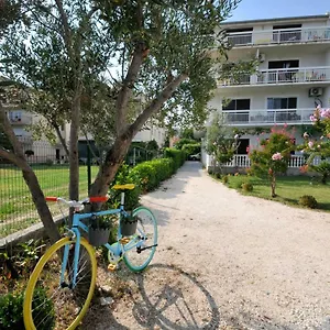 Olive Apartament Trogir